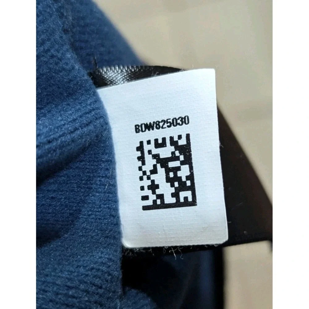 The North Face Men's Track Jacket‎  Blue And Black Size Large